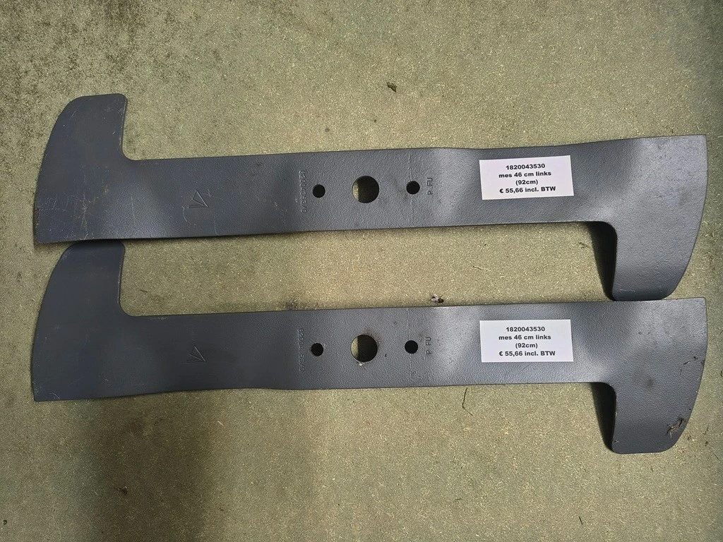 Maaimes 46 cm links van maaidek 92 cm